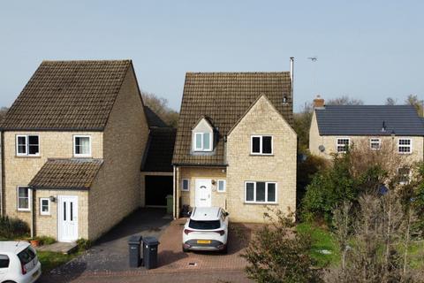 4 bedroom link detached house for sale, Perrinsfield, Lechlade, Gloucestershire, GL7
