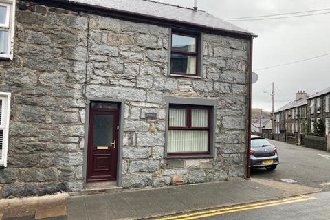 3 bedroom end of terrace house for sale, Glynllifon Street, Blaenau Ffestiniog