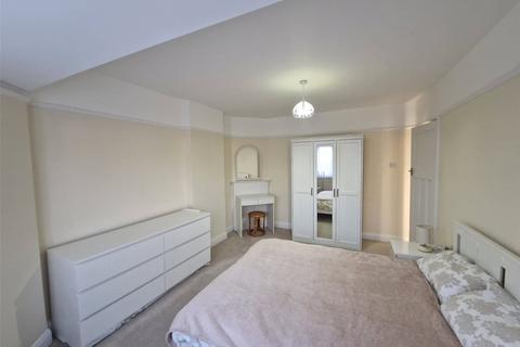 3 bedroom terraced house to rent, Tudor Gardens, West Acton, London, W3