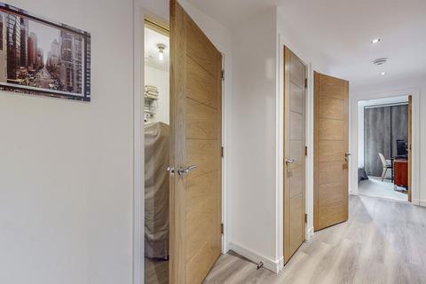3/3, 7 Hamilton Gardens, Glasgow, G12 8BD