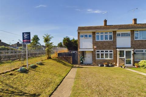 3 bedroom end of terrace house for sale, Cowdray Way, Hornchurch