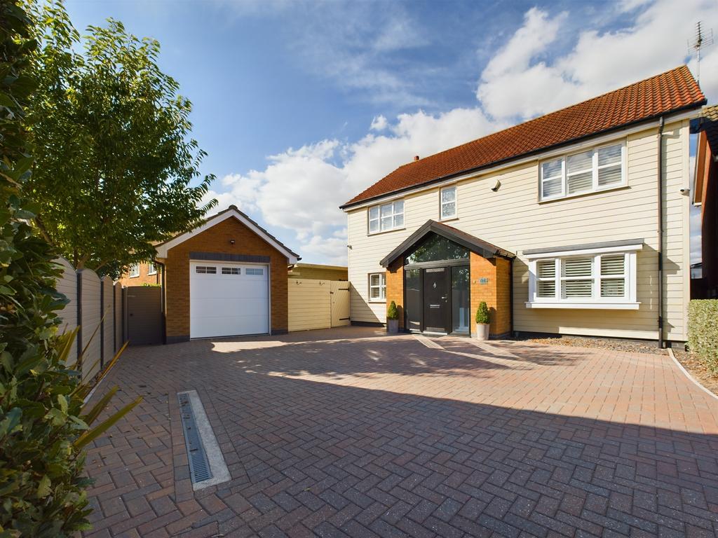 Astley Close Hedon HU12 4 bed detached house for sale £425,000