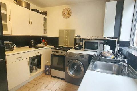 2 bedroom terraced house for sale, Pearl Gardens, Slough, Berkshire, SL1 2YZ