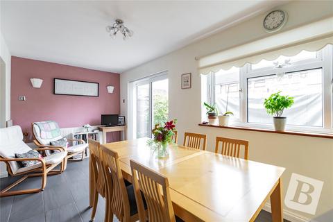 11 West Malling Way, Hornchurch, RM12 5RS