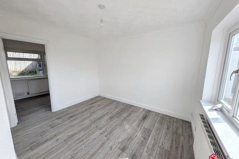 222 Heol Dulais, Birchgrove, Swansea, SA7 9LH