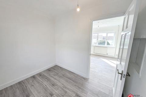 222 Heol Dulais, Birchgrove, Swansea, SA7 9LH