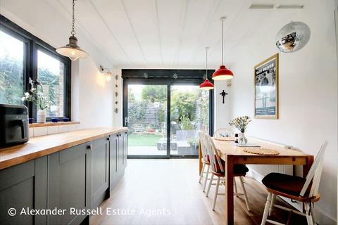 96 Minster Road, Westgate-on-sea, CT8 8DG