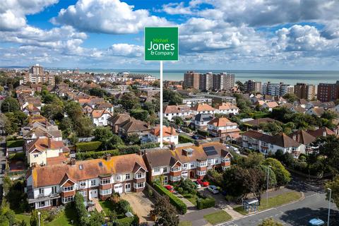 5 bedroom end of terrace house for sale, Grand Avenue, Worthing, West Sussex, BN11