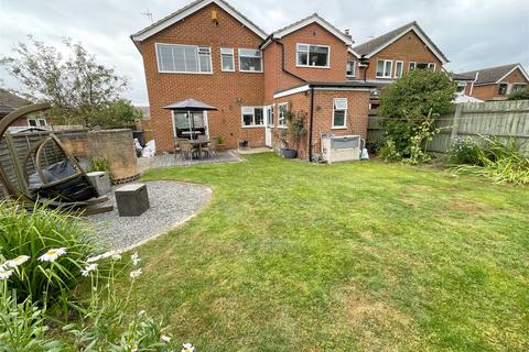 5 bedroom house for sale, Bolton Lane, Hose