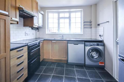 3 bedroom terraced house for sale, Briscoe Road, Colliers Wood SW19