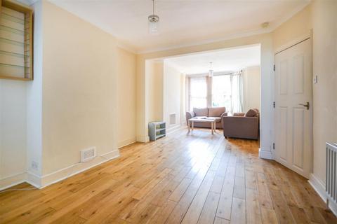 3 bedroom terraced house for sale, Briscoe Road, Colliers Wood SW19