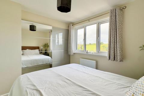 62 Boyd Avenue, Padstow, PL28 8HD