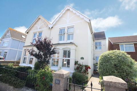 4 bedroom semi-detached house for sale, High Street, Lee-On-The-Solent, Hampshire, PO13