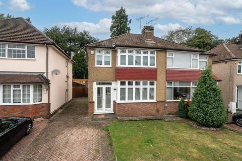 16 Heath Close, Hemel Hempstead, HP1 1TU