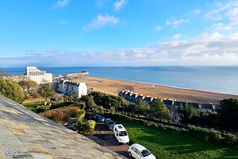 2 bedroom flat for sale, Albion Villas, Folkestone