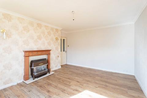 2 bedroom flat for sale, 45C Kemnay Gardens, Dundee, DD4 7TR