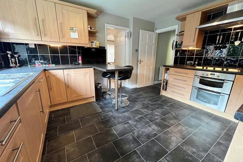 4 bedroom detached house for sale, Wythenshawe Road, Manchester