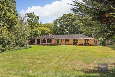 5 bedroom bungalow for sale, Nickley Wood Road, Shadoxhurst, TN26