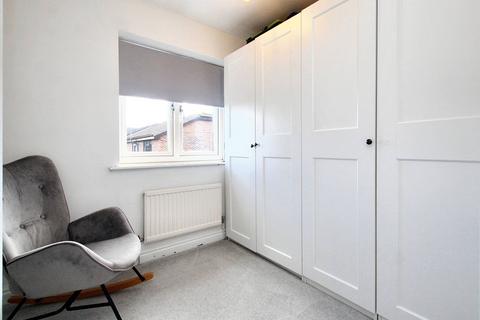 8 Chapel Lane, Rainhill, Prescot, L35 6NX
