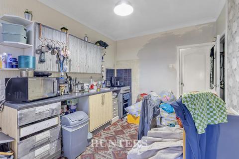 2 bedroom terraced house for sale, Broad Street, Middleton M24