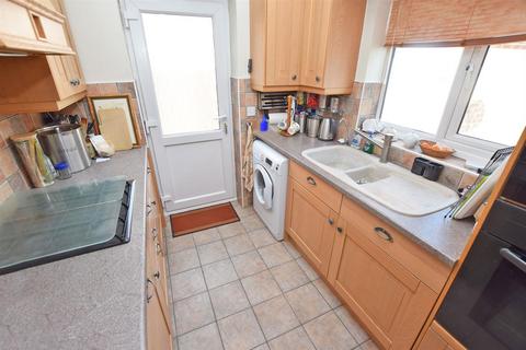 2 bedroom semi-detached bungalow for sale, Bushmeadow Road, Rainham, Gillingham