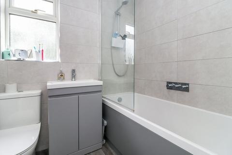 37 Berkeley Close, Abbots Langley, WD5 0XB