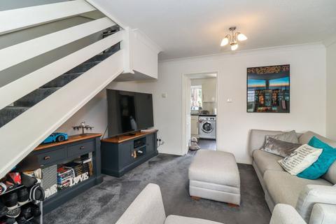 37 Berkeley Close, Abbots Langley, WD5 0XB