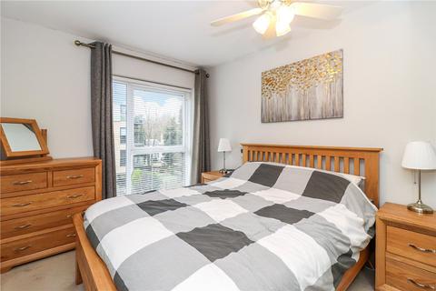 10, Basildon Court Croxley Road, Nash Mills Wharf, Hemel Hempstead, HP3 9GY