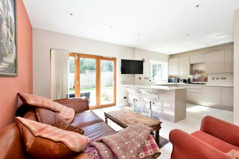 5 bedroom property for sale, Coniston Road, Kings Langley, WD4