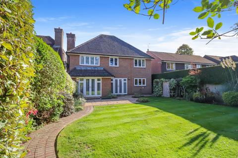 5 bedroom detached house for sale, Tylers Close, Kings Langley, WD4