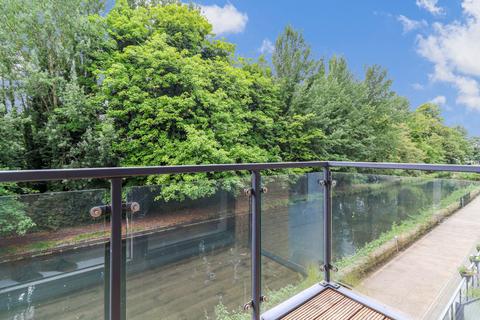 2 bedroom apartment for sale, The Embankment, Nash Mills Wharf, HP3