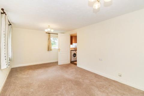 1 bedroom ground floor flat for sale, Church Lane, The Cloisters Church Lane, WD4