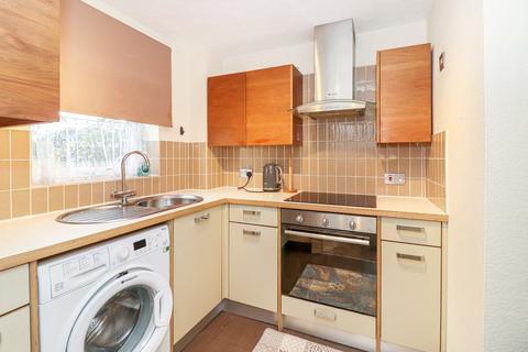 1 bedroom ground floor flat for sale, Church Lane, The Cloisters Church Lane, WD4