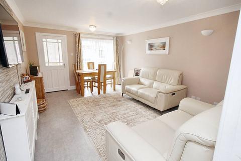 2 bedroom terraced house for sale, Woodbank Gardens, Alexandria G83