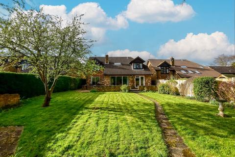 12 Tylers Close, Kings Langley, WD4 9QA