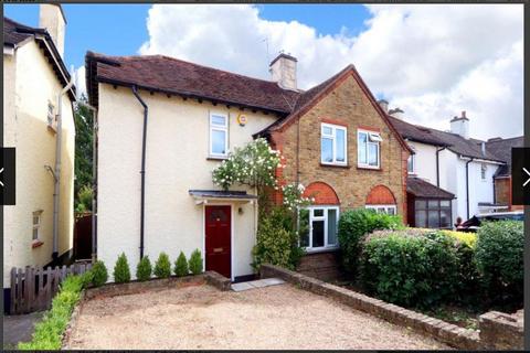 3 bedroom semi-detached house for sale, Blackwell Road, Kings Langley, WD4