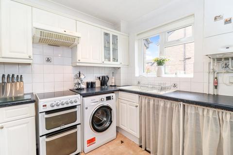 59 Furtherfield, Abbots Langley, WD5 0PN