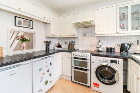 59 Furtherfield, Abbots Langley, WD5 0PN