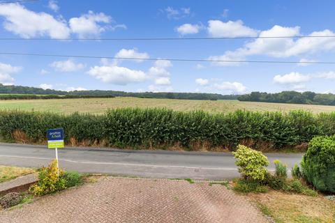 4 bedroom semi-detached house for sale, Little Green Lane, Croxley Green, WD3