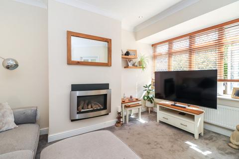 3 bedroom end of terrace house for sale, Briar Road, Watford, WD25