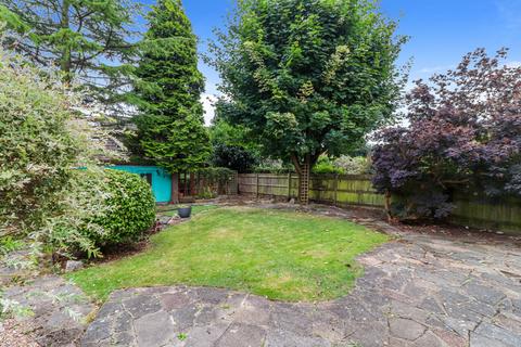 3 bedroom detached bungalow for sale, Birch Tree Walk, Watford, WD17