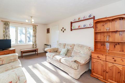 1 bedroom flat for sale, Church Lane, The Cloisters Church Lane, WD4