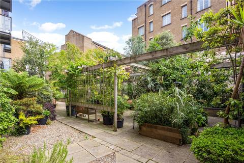 1 bedroom flat to rent, Three Oak Lane, London, SE1