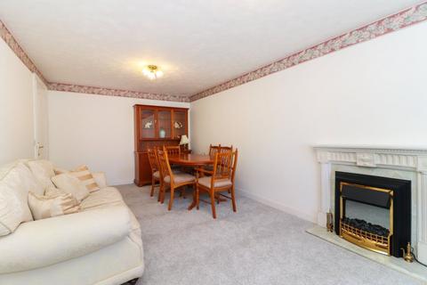 1 bedroom property for sale, Church Lane, The Cloisters Church Lane, WD4