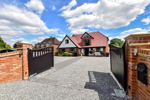 5 bedroom detached house for sale, Scatterdells Lane, Chipperfield, WD4