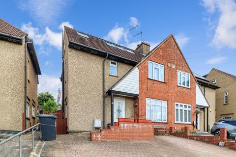 4 bedroom semi-detached house for sale, Primrose Hill, Kings Langley, WD4