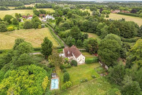 4 bedroom detached house for sale, Bucks Hill, Kings Langley, WD4