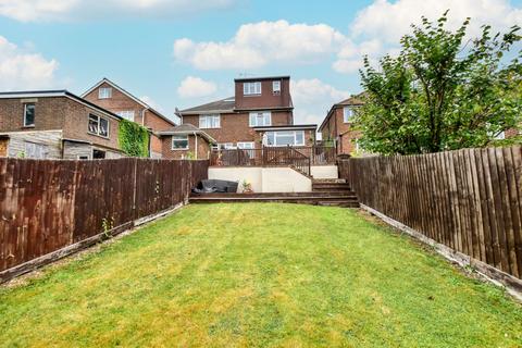 38 Fairway, Hemel Hempstead, HP3 9TP
