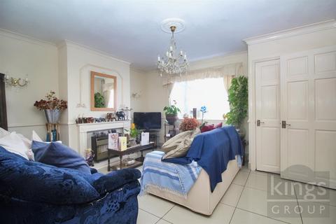 3 bedroom terraced house for sale, Franklin Avenue, West Cheshunt, Herts, EN7