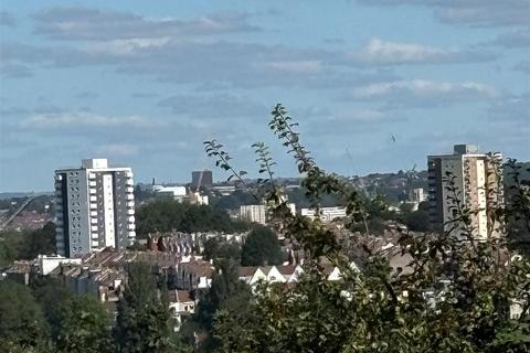 3 bedroom end of terrace house for sale, Ilchester Crescent, Bristol